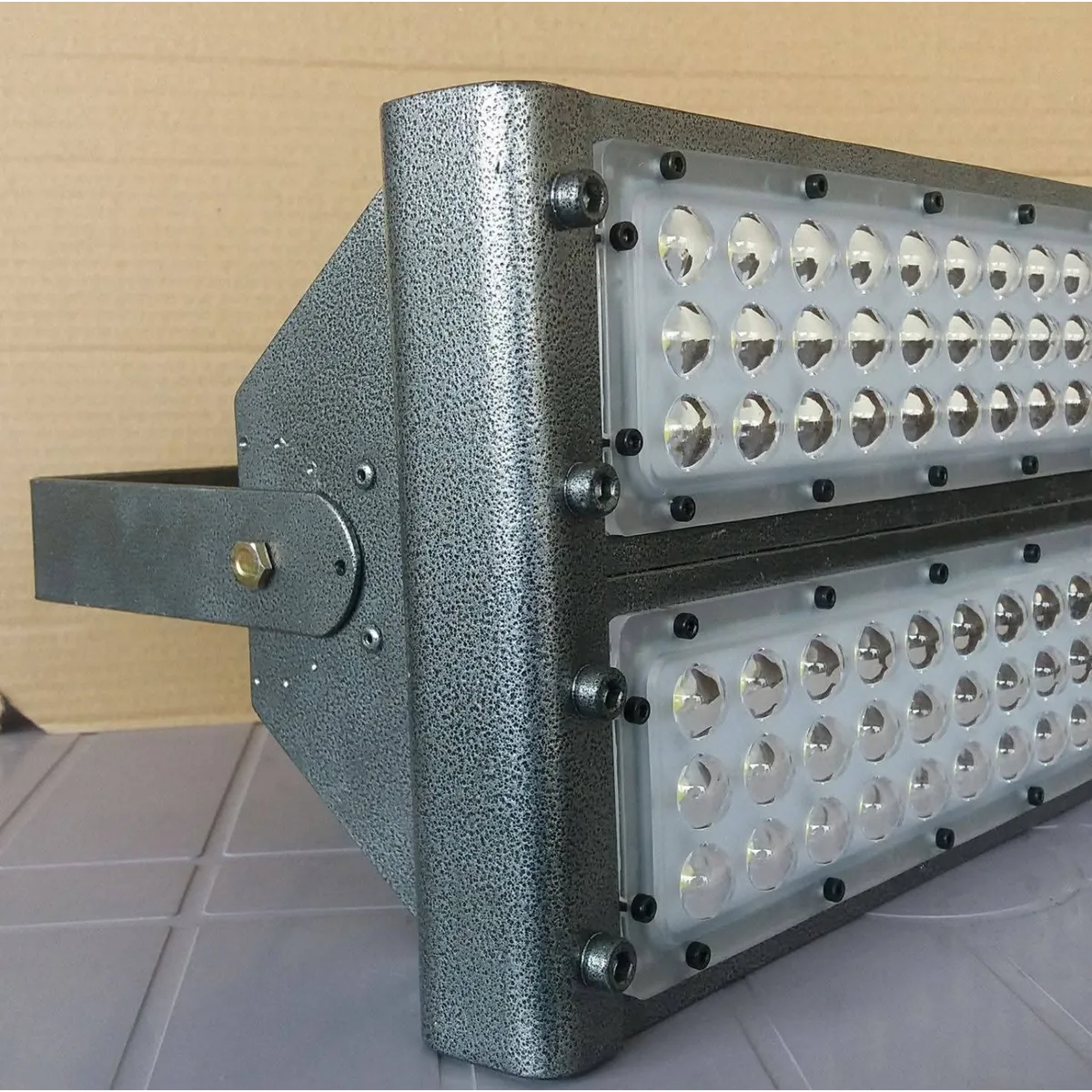 Modular LED Flood Light (IP66)